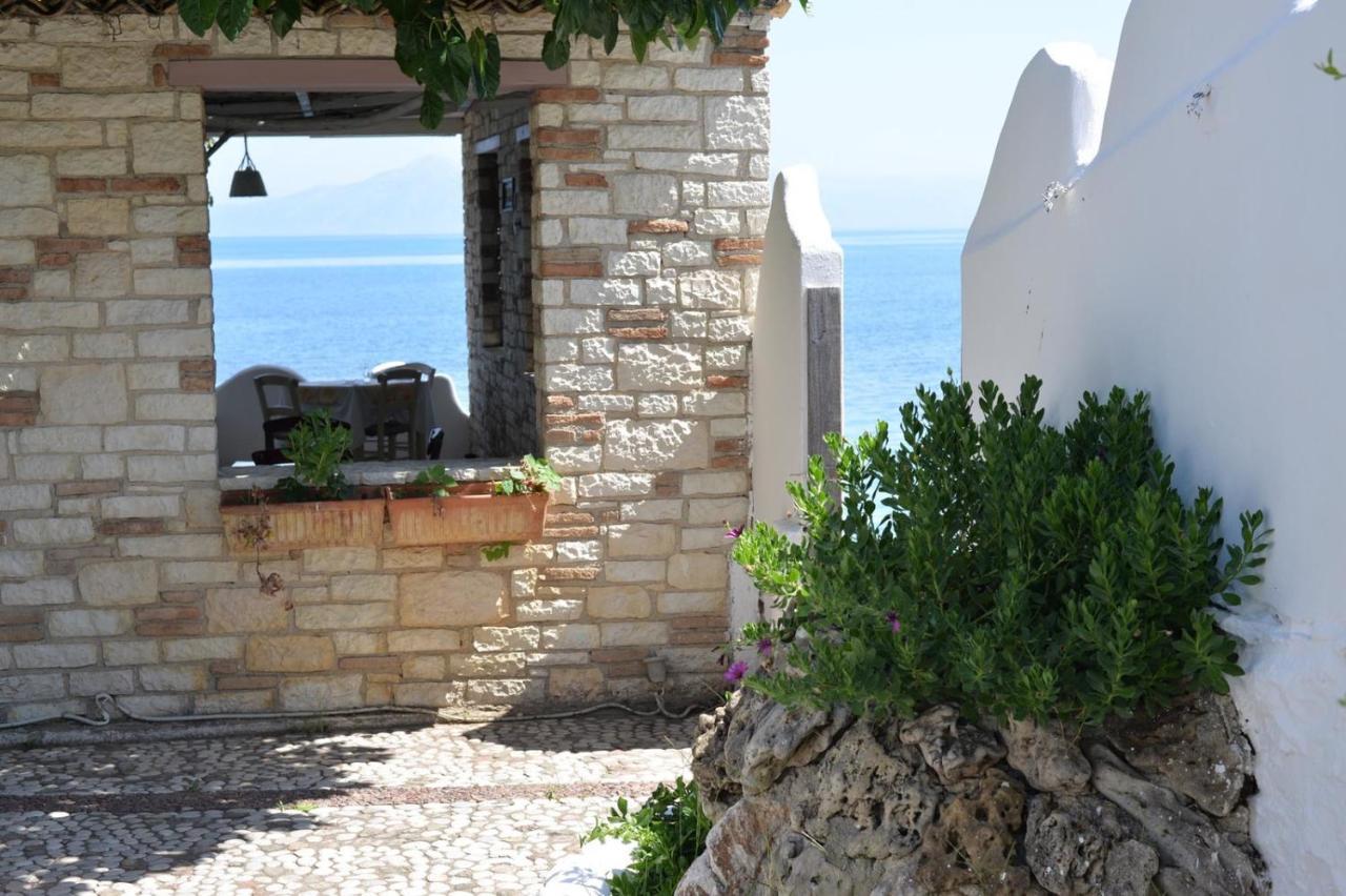 Taradella Hotel Alissos Exteriér fotografie